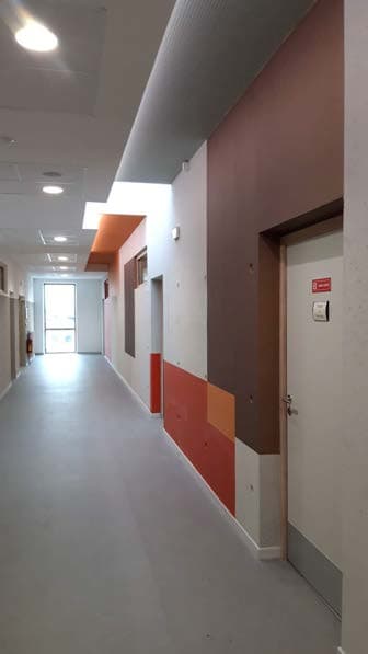 Peinture intérieure dans un établissement de santé